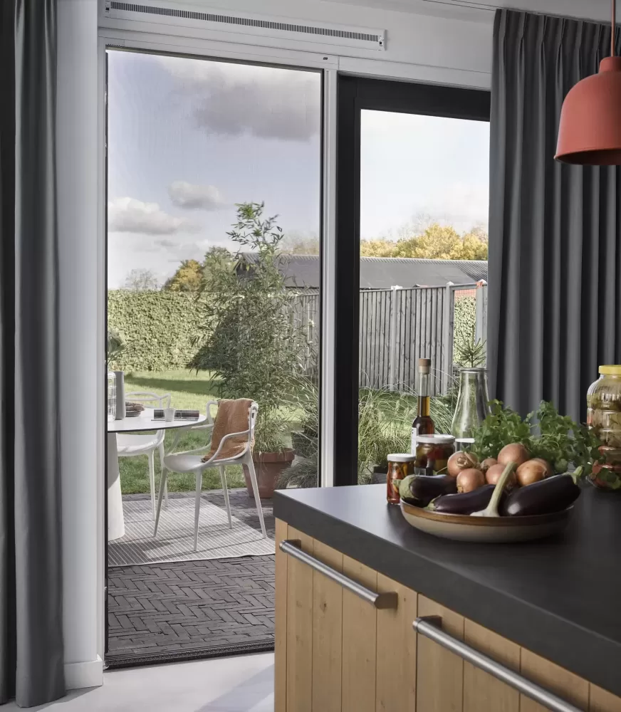 Luxaflex® - horren - keuken I Luxaflex® - horren - keuken I