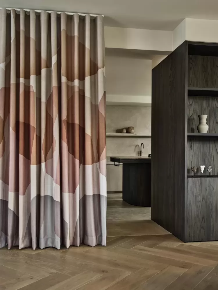 Logt79 - overgordijn IV Logt79 - overgordijn IV